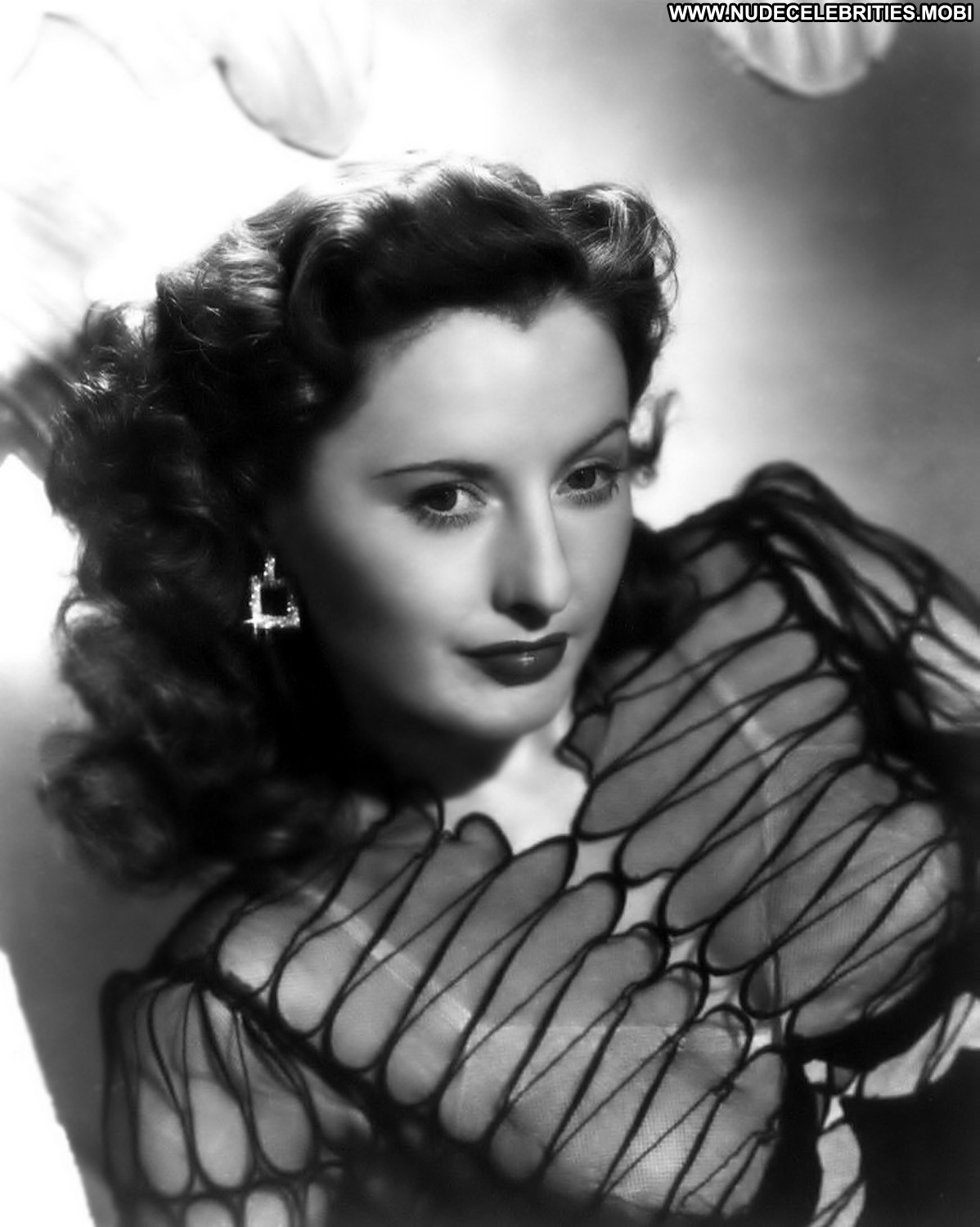 Barbara Stanwyck The Man Who Fell To Earth Celebrity Beautiful Babe