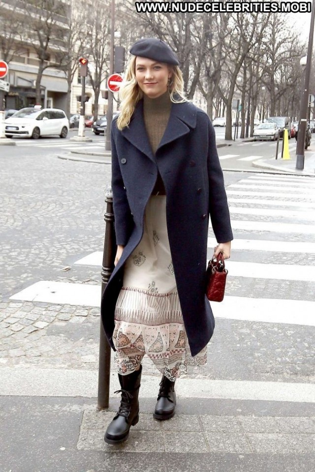 Karlie Kloss No Source Celebrity Babe Paris Beautiful Paparazzi