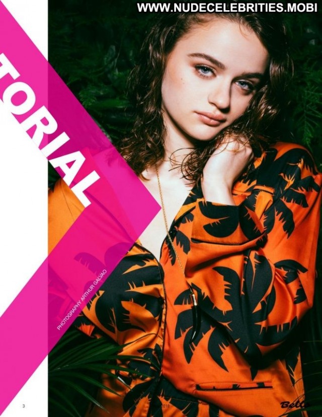 Joey King No Source  Magazine Celebrity Posing Hot Paparazzi