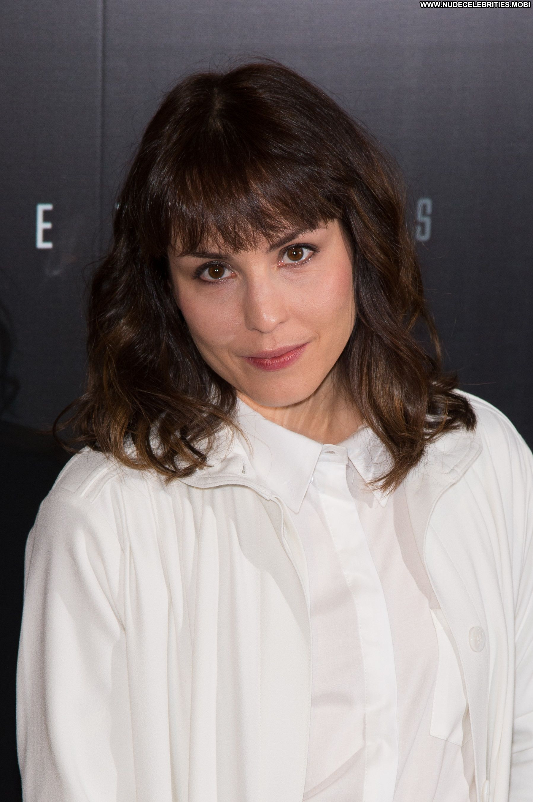 Noomi Rapace Prometheus Prometheus Celebrity Beautiful Babe Posing Hot